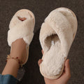 pantufas-femininas-de-pelucia-tiras-cruzadas-slides-abertas-macias-fofinhas-para-uso-em-casa-cor-03-bege-NEW